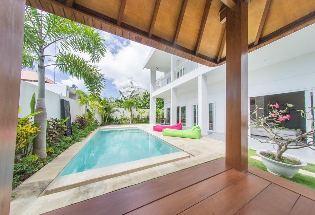Villa Coddiwomple Jimbaran Rum bild
