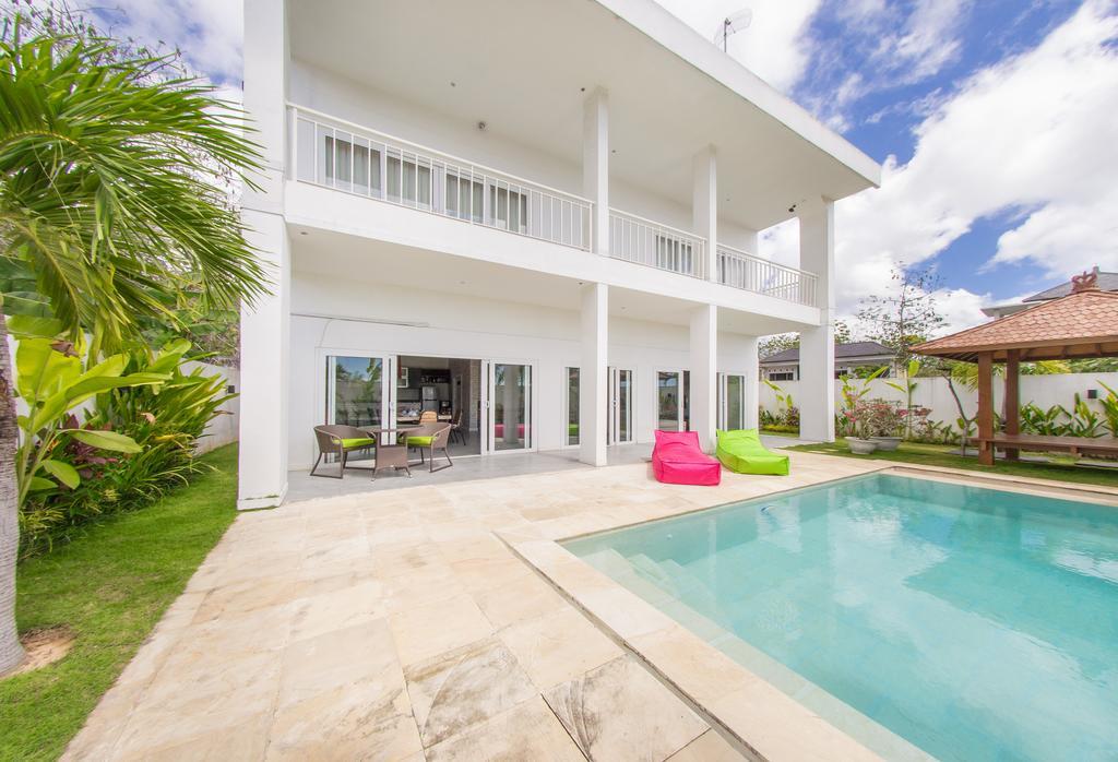 Villa Coddiwomple Jimbaran Rum bild